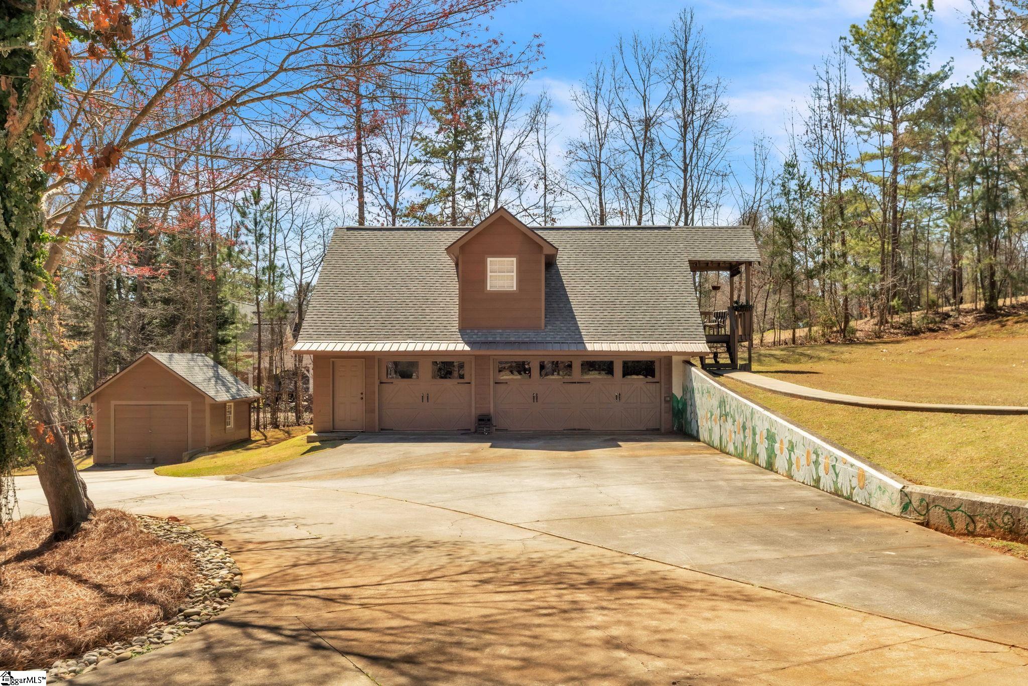 4501 Great Oaks Drive