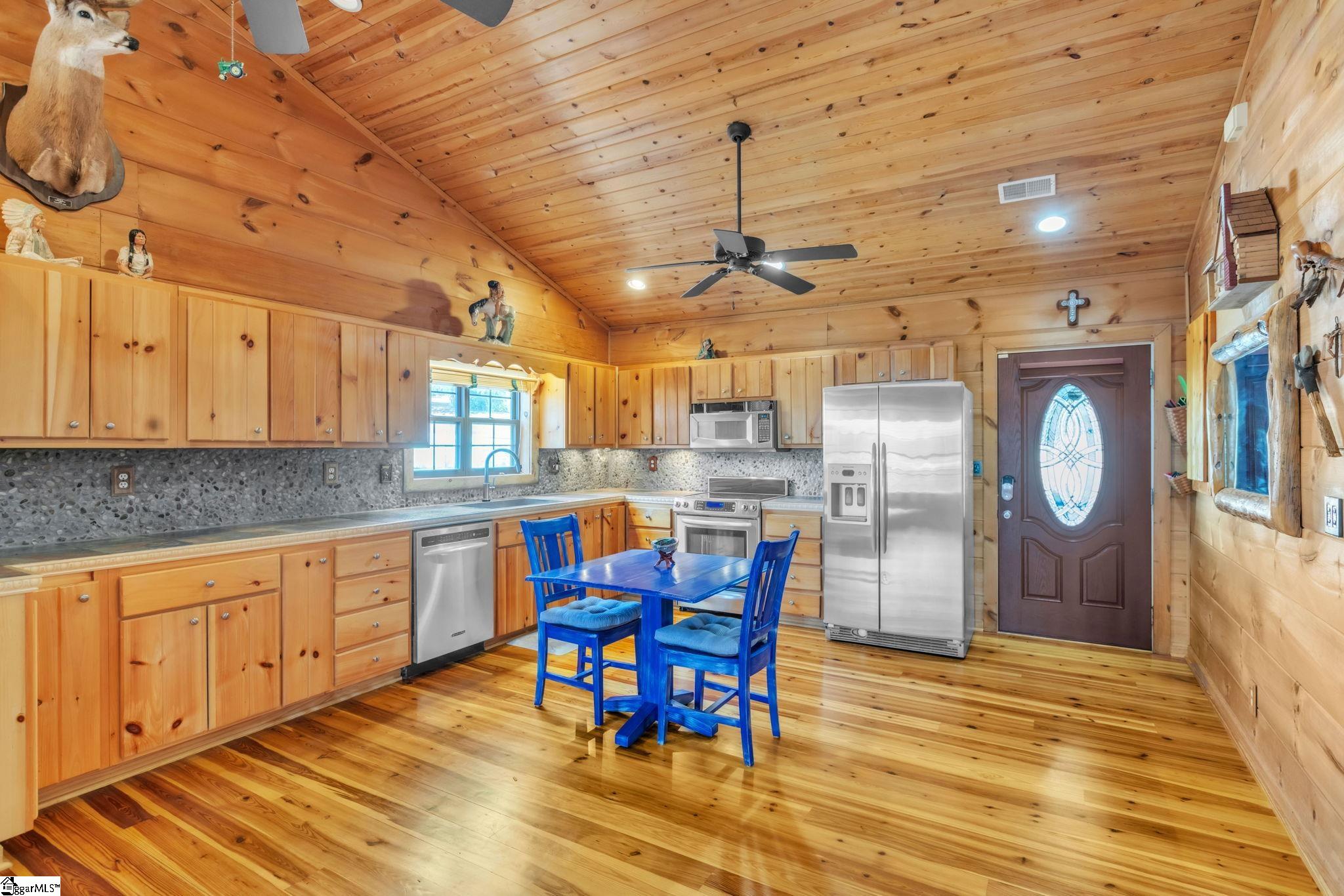 4501 Great Oaks Drive