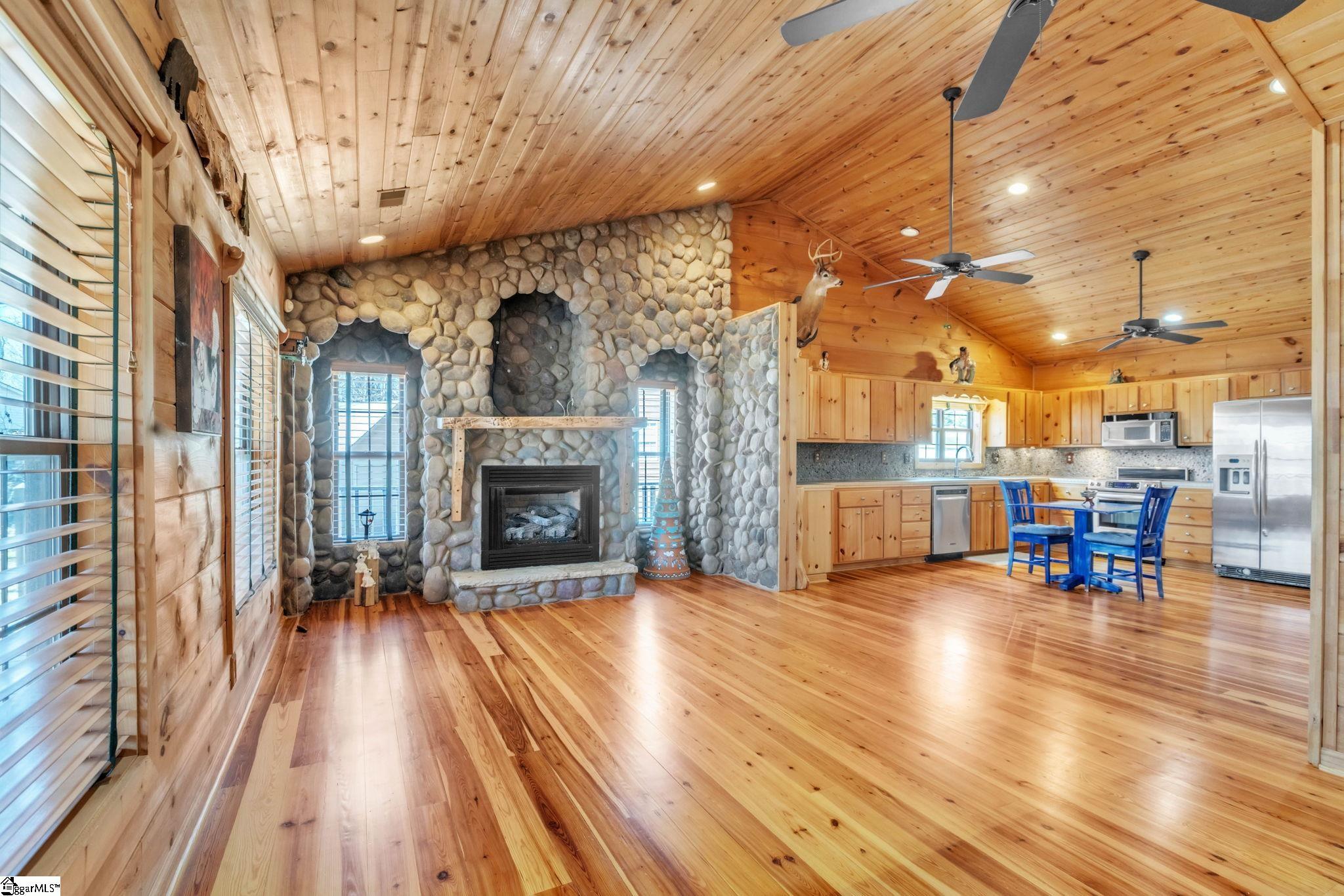 4501 Great Oaks Drive