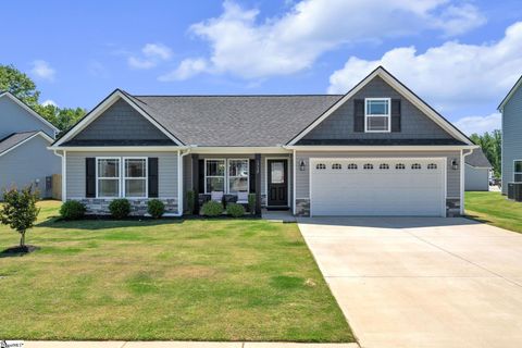 Photo of 1732 Roxanne Sue Drive, Lyman, SC 29365 (MLS # 1592305)
