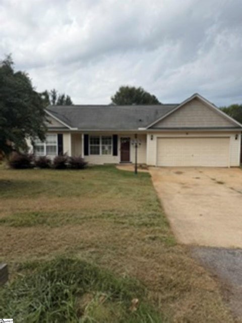Photo of 107 Ridgecrest Way, Williamston, SC 29697 (MLS # 1606603)