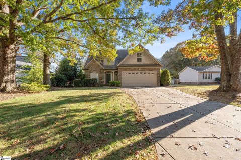 Photo of 34 Oak Grove Lake Road, Greenville, SC 29615 (MLS # 1583463)