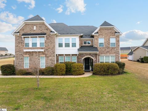 313 Scotts Bluff Drive Simpsonville SC 29681