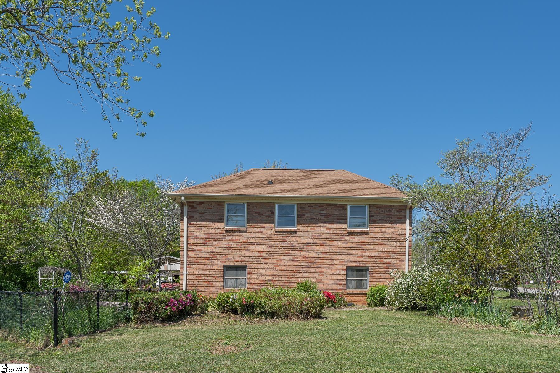 Easley, South Carolina 29642, United States, 3 Bedrooms Bedrooms, ,2 BathroomsBathrooms,Residential,Contingent,116162