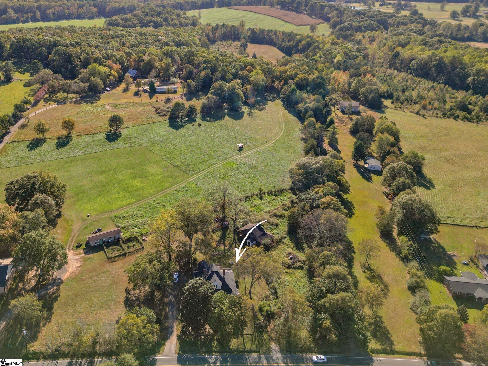 Taylors, South Carolina 29687, United States, 4 Bedrooms Bedrooms, ,2 BathroomsBathrooms,Residential,Active,235635