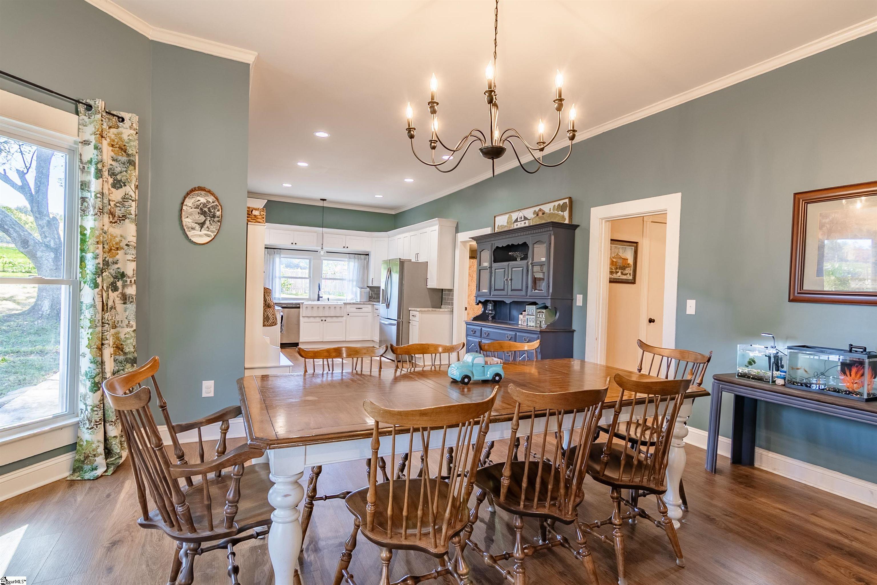 Taylors, South Carolina 29687, United States, 4 Bedrooms Bedrooms, ,2 BathroomsBathrooms,Residential,Active,235635