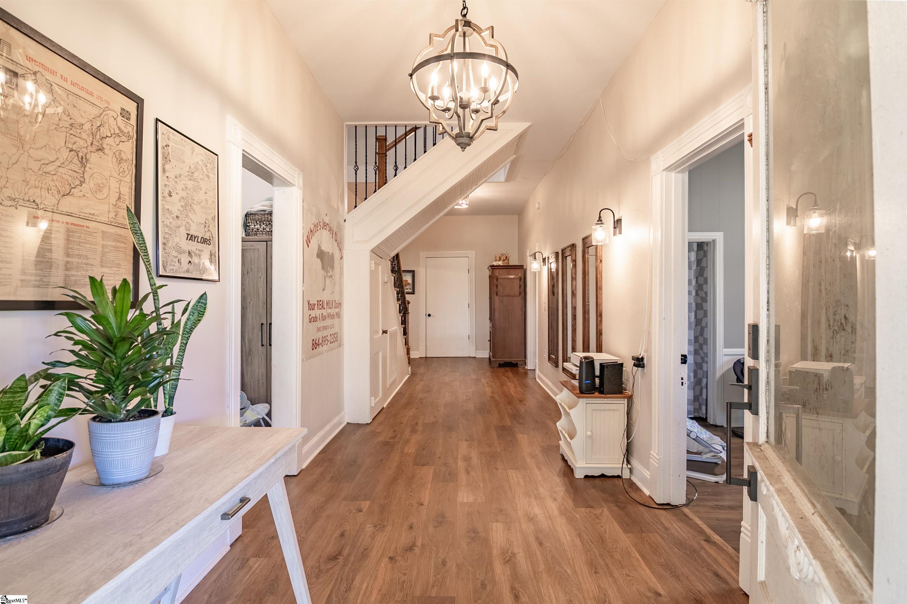 Taylors, South Carolina 29687, United States, 4 Bedrooms Bedrooms, ,2 BathroomsBathrooms,Residential,Active,235635