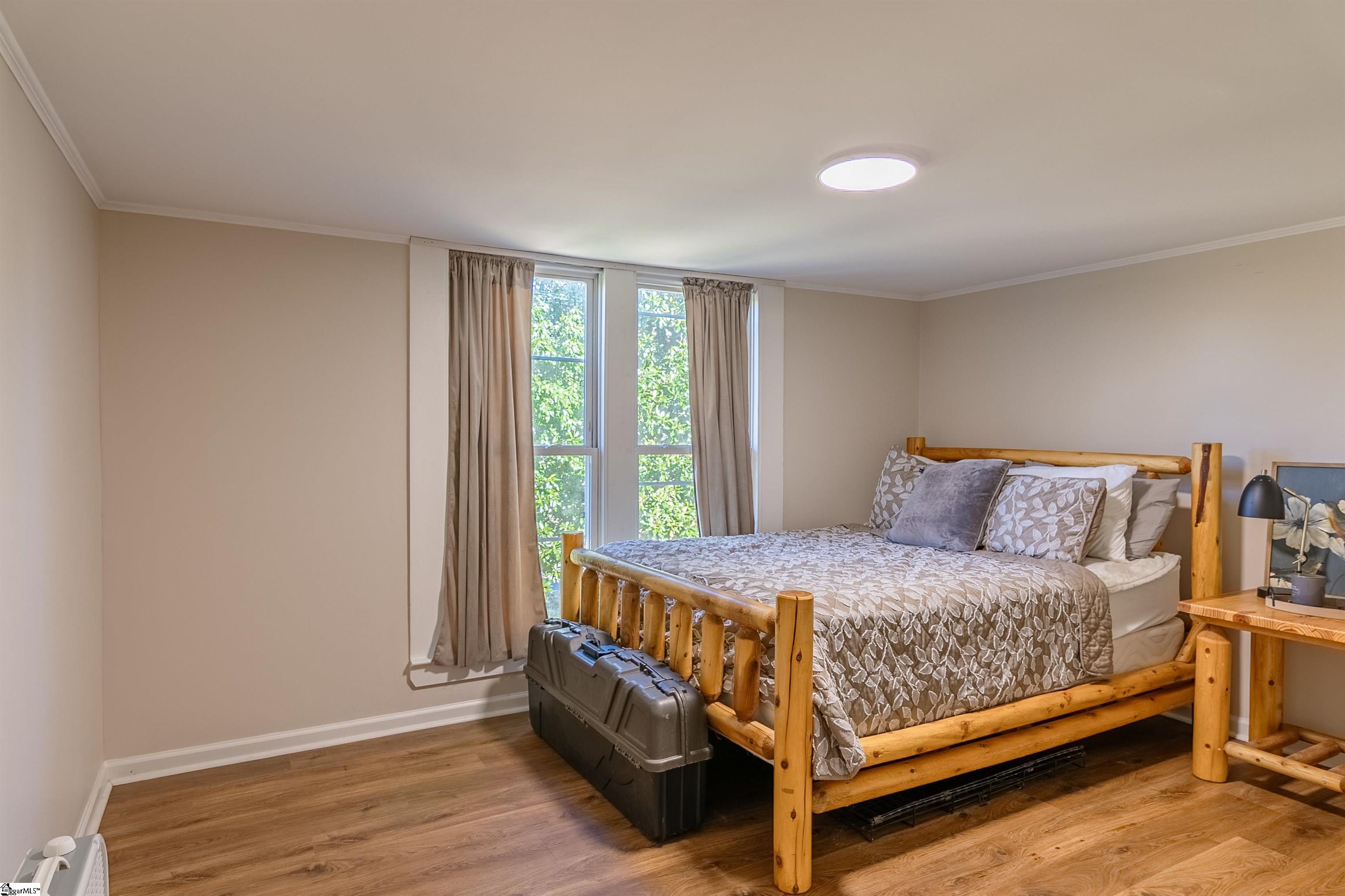 Taylors, South Carolina 29687, United States, 4 Bedrooms Bedrooms, ,2 BathroomsBathrooms,Residential,Active,235635