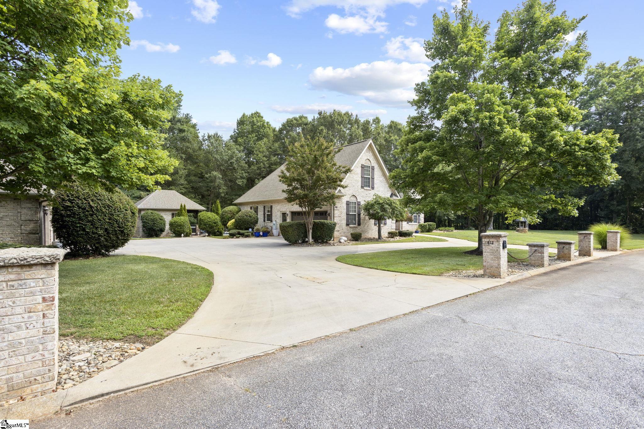 412 Isaqueena Drive