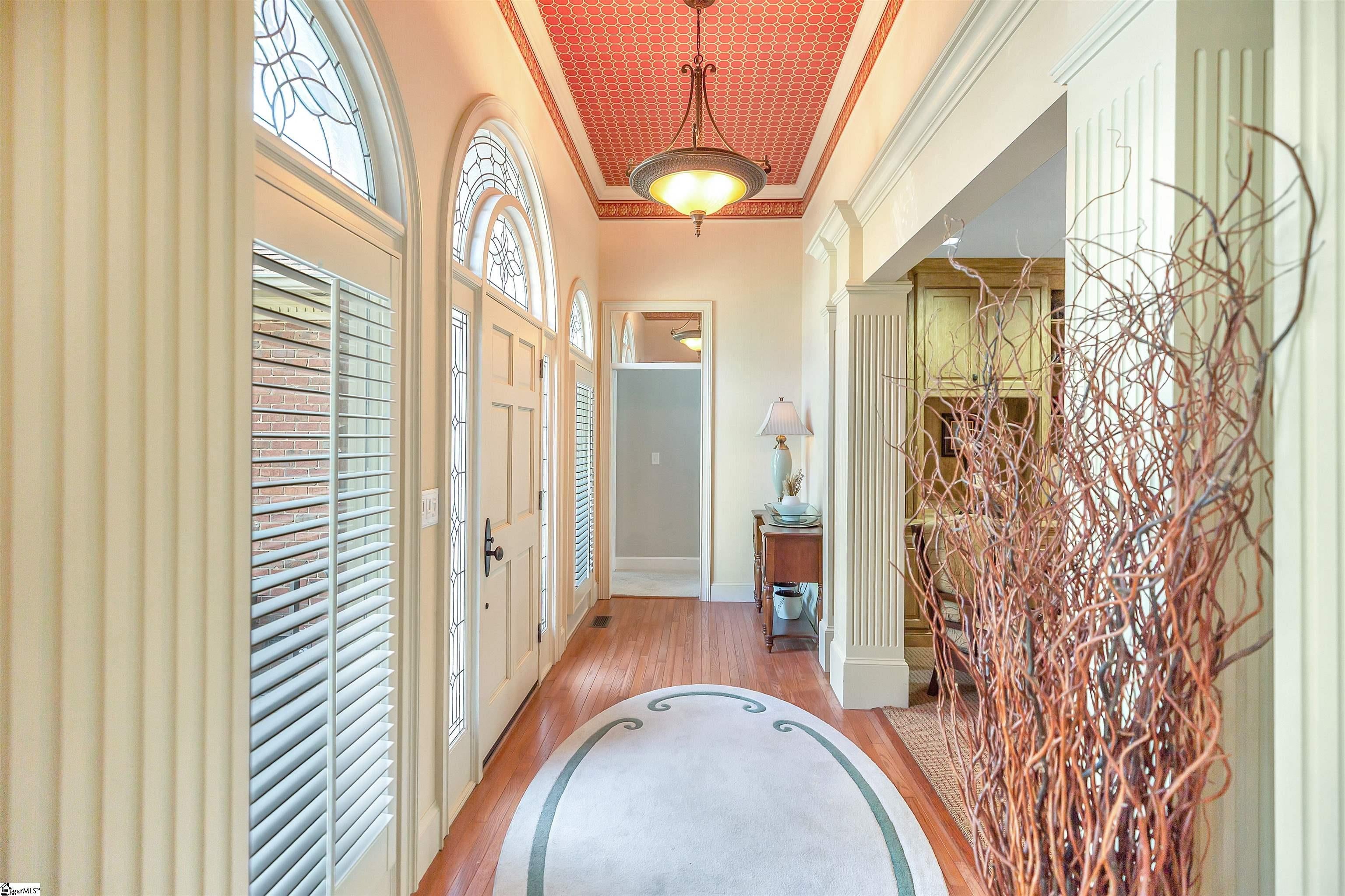 1002 Thornehill Drive