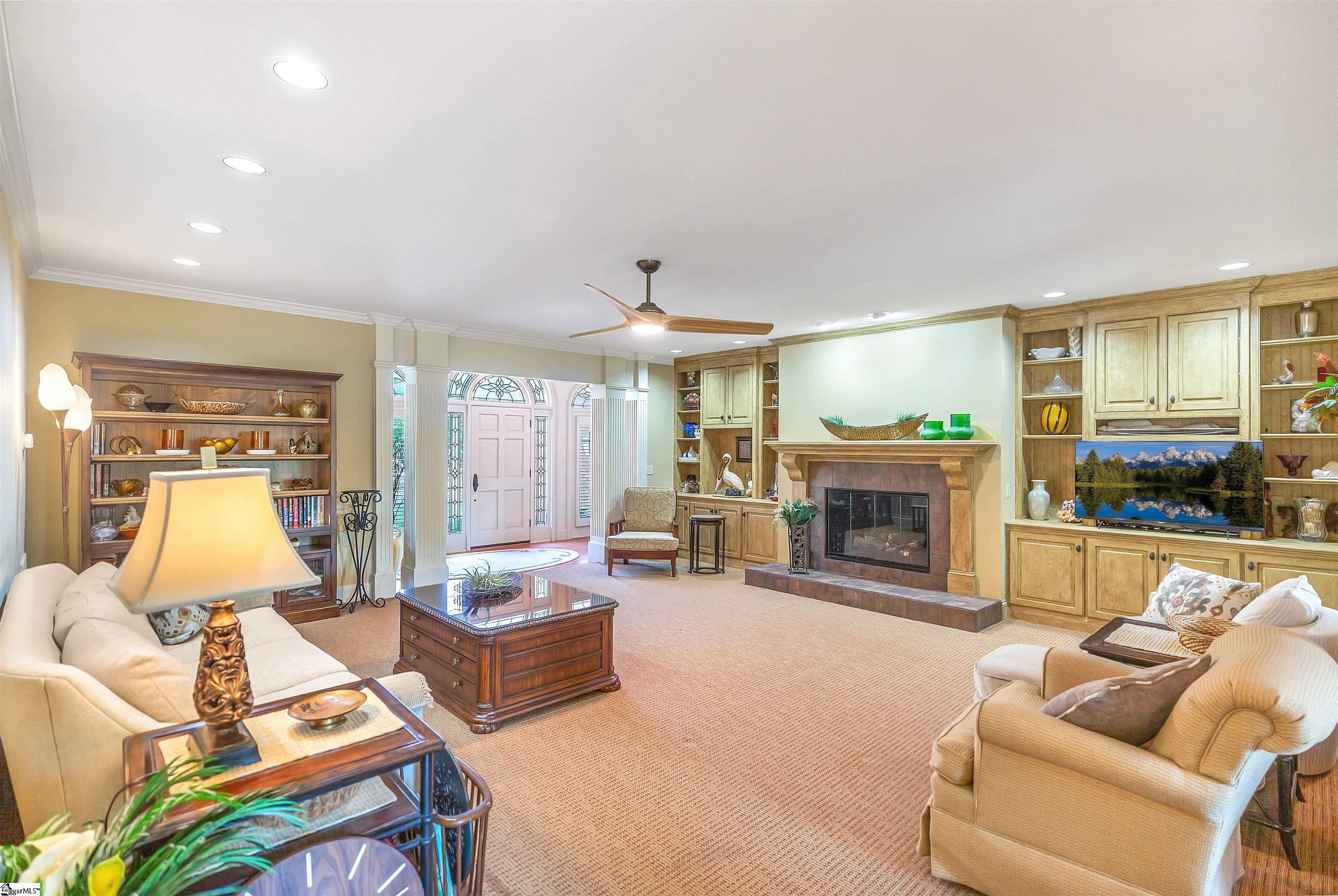 1002 Thornehill Drive