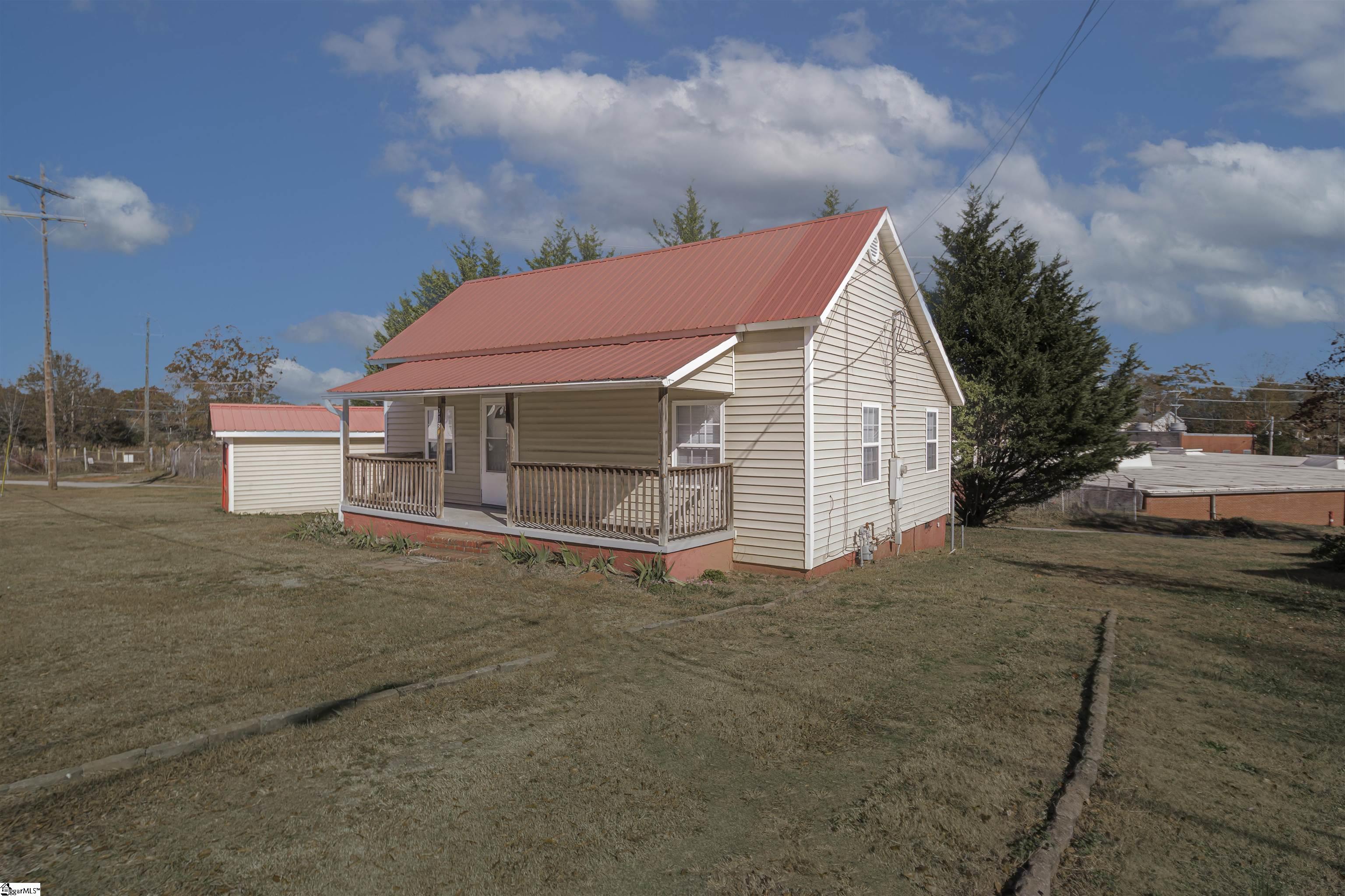 203 W Beattie Street