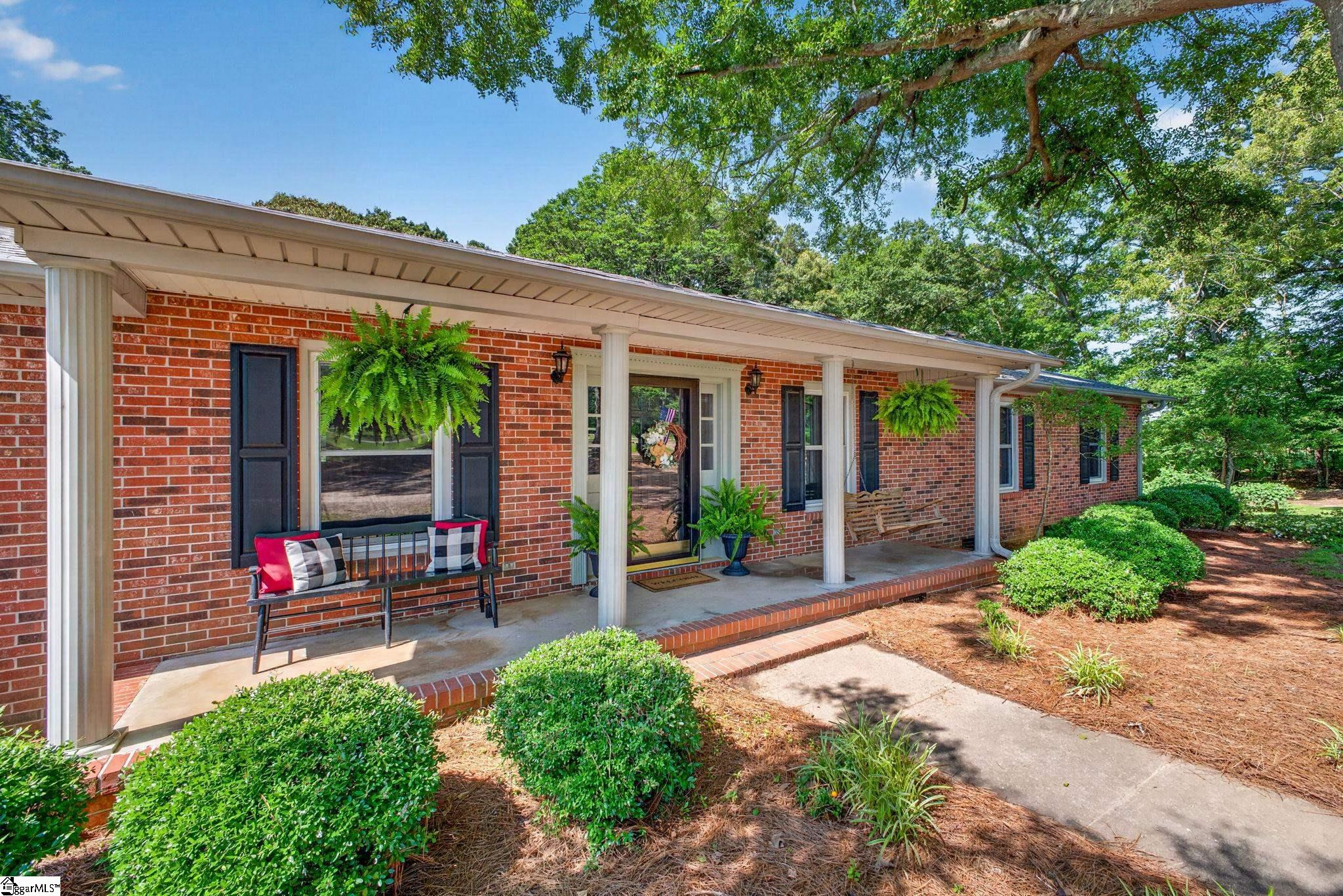 618 Racetrack Road