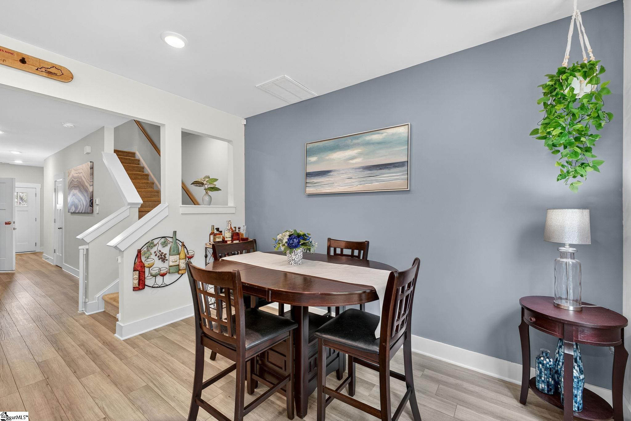 Greenville, South Carolina 29609, United States, 3 Bedrooms Bedrooms, ,3 BathroomsBathrooms,Residential,Active,193088