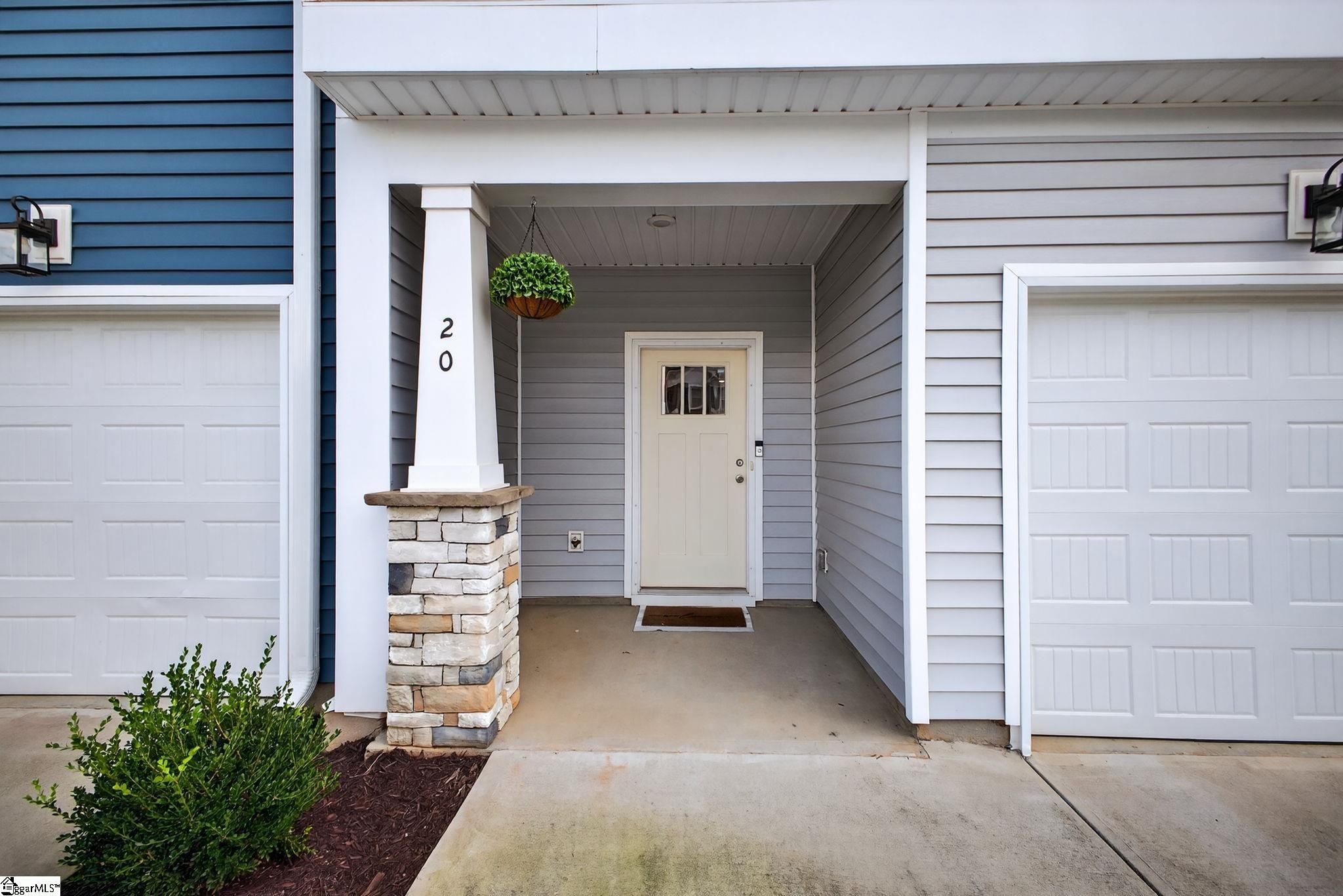 Greenville, South Carolina 29609, United States, 3 Bedrooms Bedrooms, ,3 BathroomsBathrooms,Residential,Active,193088