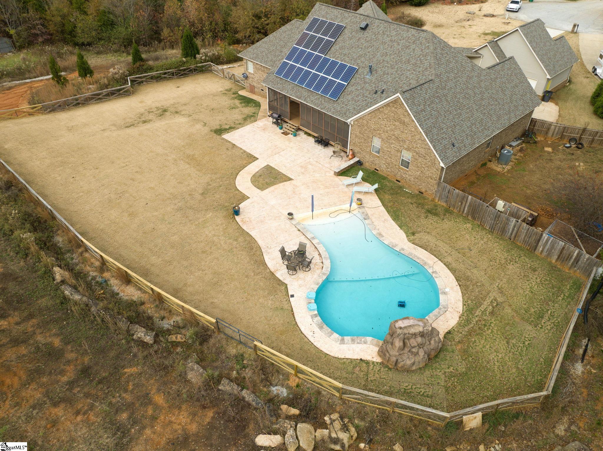 307 Forked Oak Way