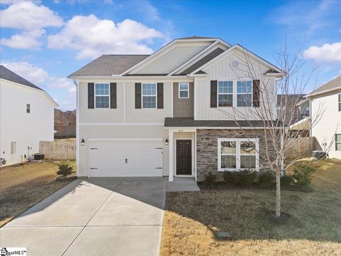 Photo of 812 Camberwell Road, Simpsonville, SC 29680 (MLS # 1577191)