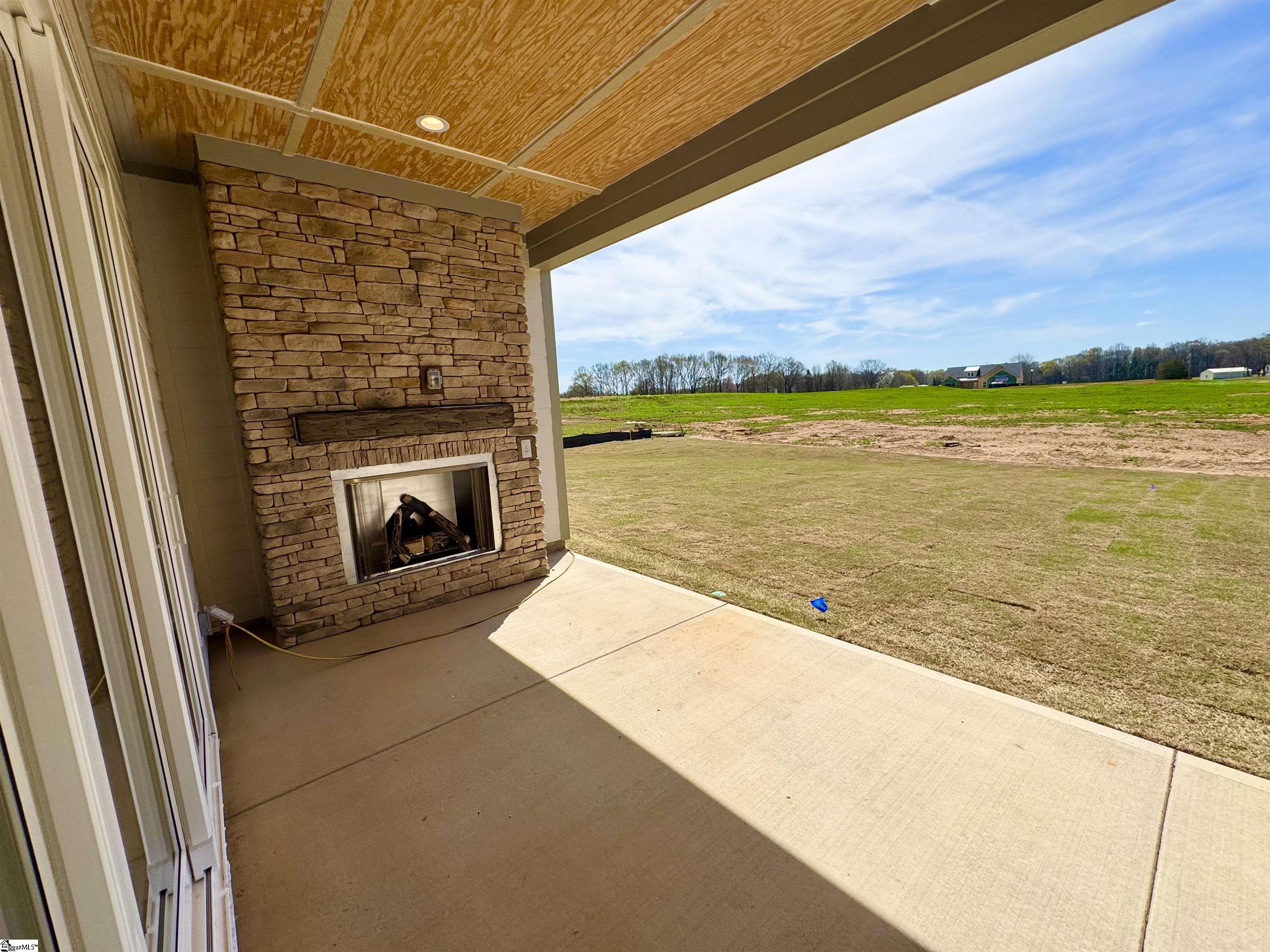 102 Birch Horizon Avenue