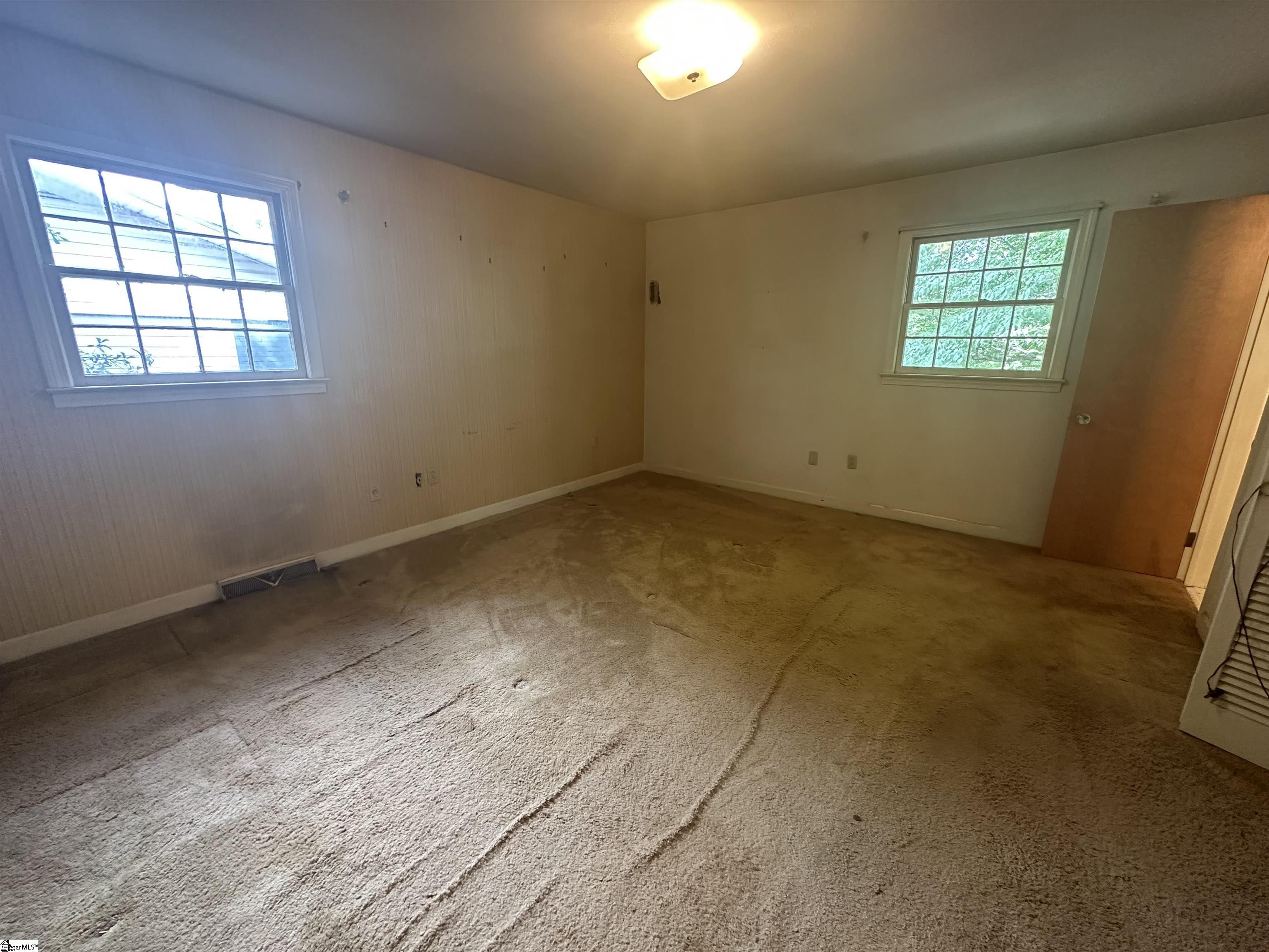 Greenville, South Carolina 29615, United States, 3 Bedrooms Bedrooms, ,3 BathroomsBathrooms,Residential,Contingent,134208