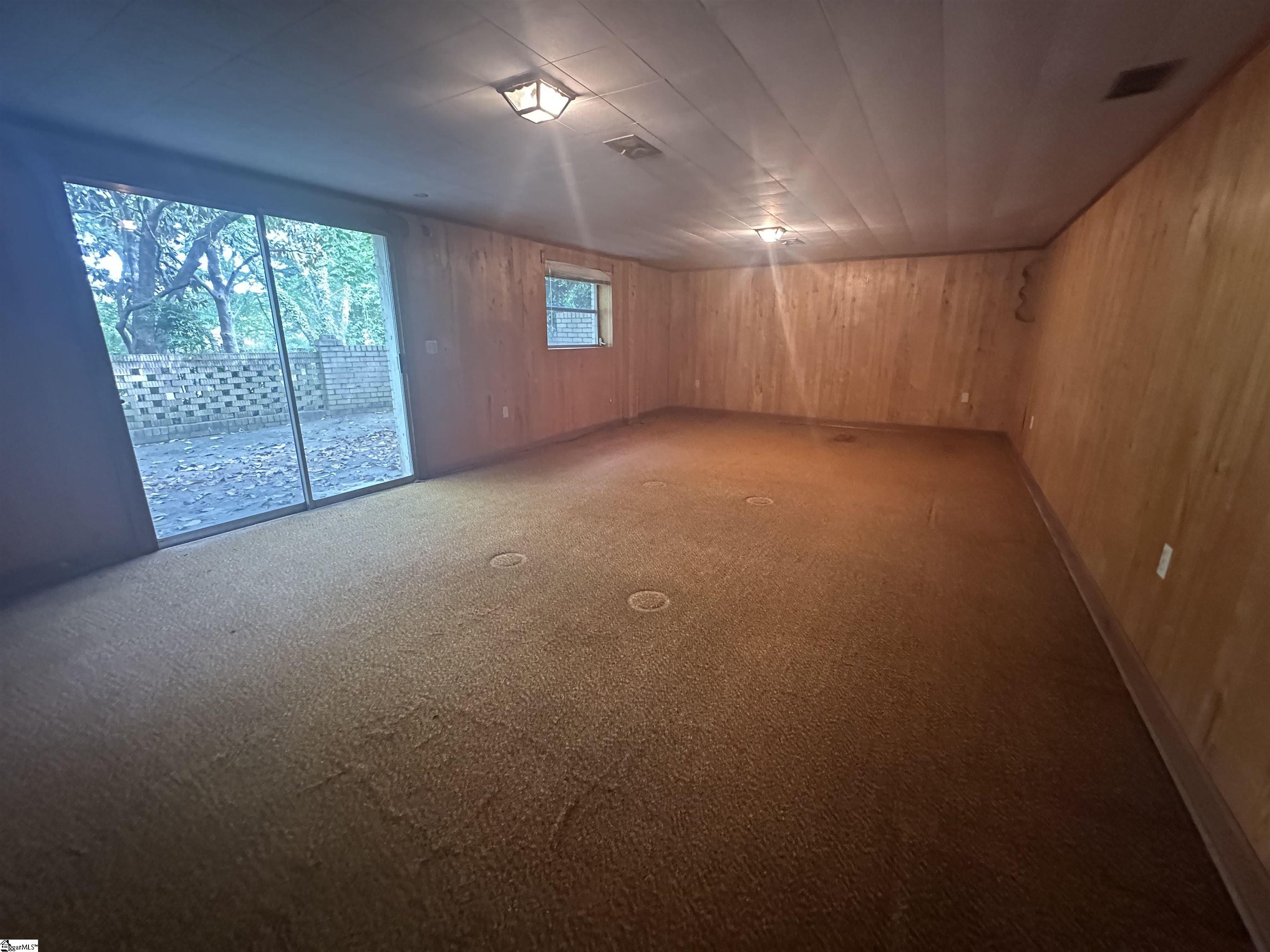 Greenville, South Carolina 29615, United States, 3 Bedrooms Bedrooms, ,3 BathroomsBathrooms,Residential,Contingent,134208