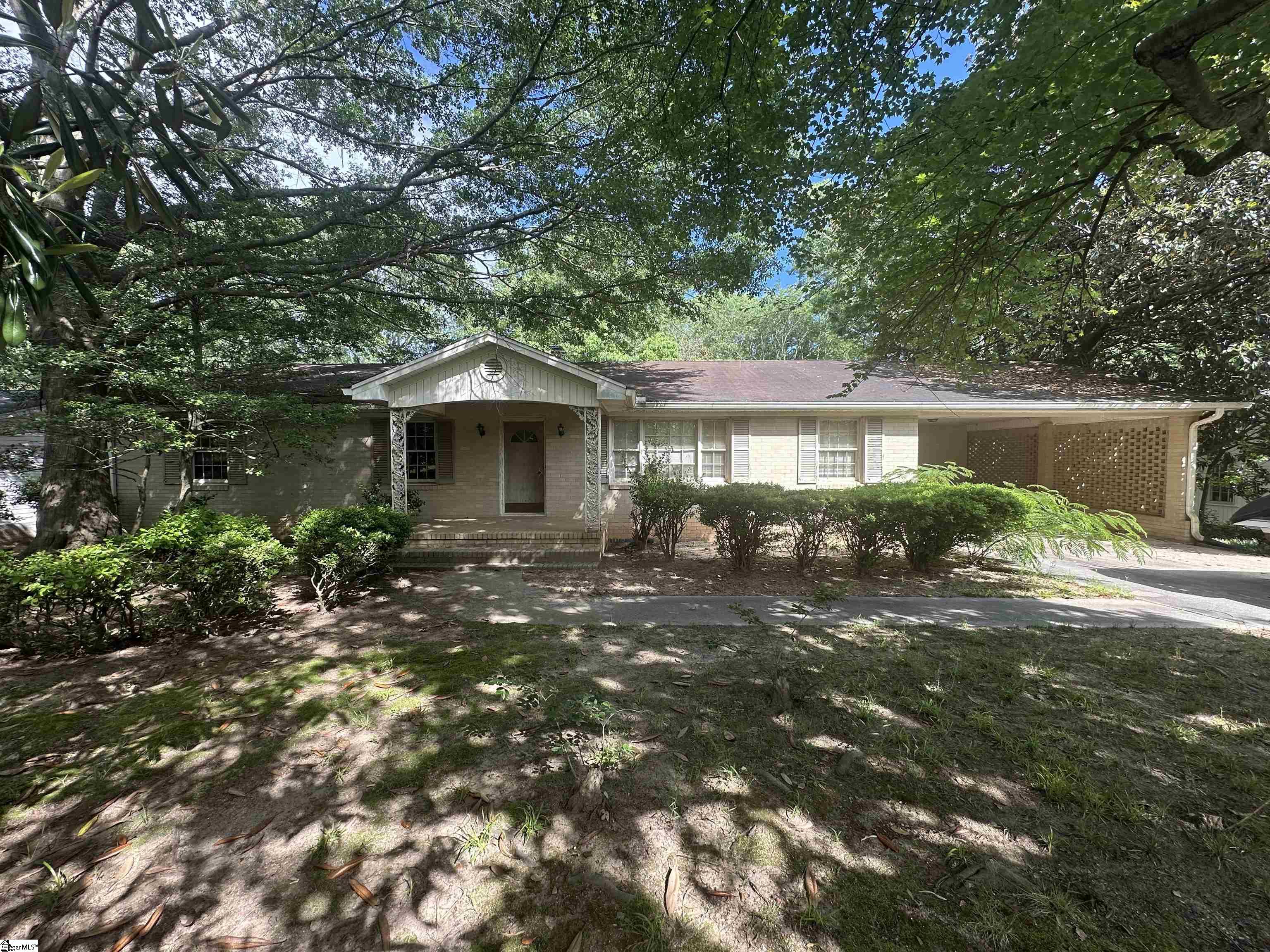 Greenville, South Carolina 29615, United States, 3 Bedrooms Bedrooms, ,3 BathroomsBathrooms,Residential,Contingent,134208