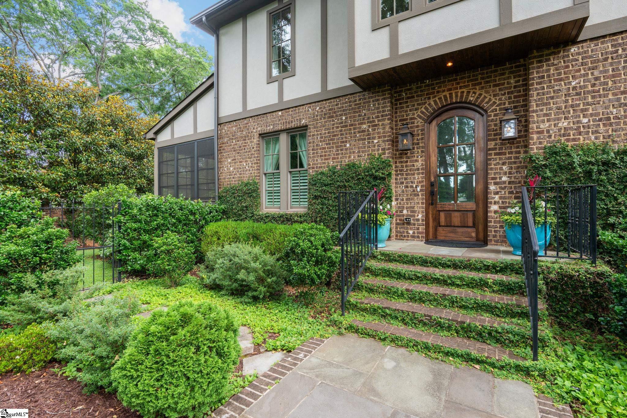 1 Fairview Avenue