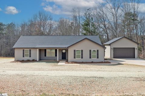 Photo of 9946 Highway 252, Ware Shoals, SC 29692 (MLS # 1583846)