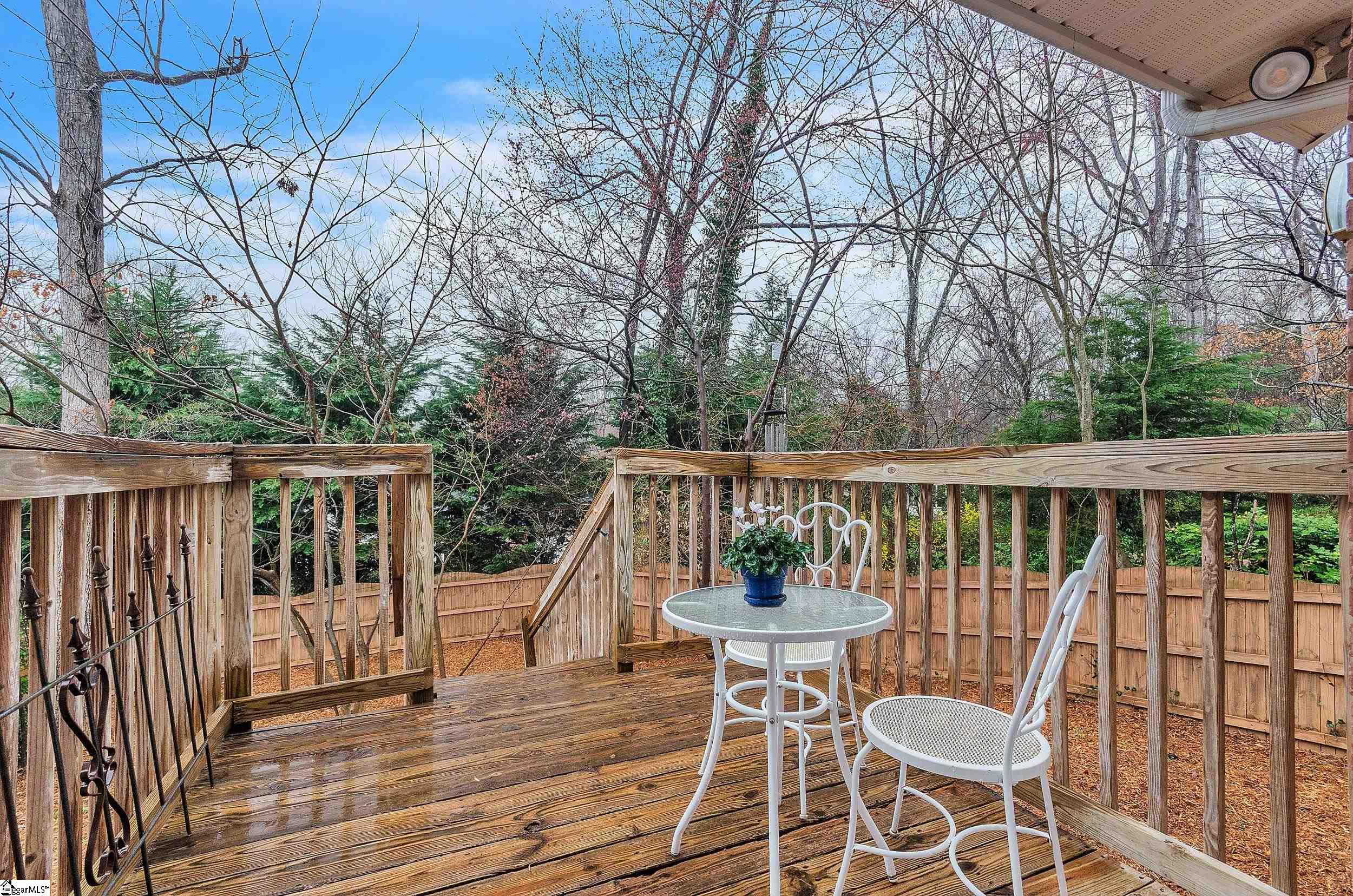 Greenville, South Carolina 29609, United States, 4 Bedrooms Bedrooms, ,4 BathroomsBathrooms,Residential,Contingent,156960