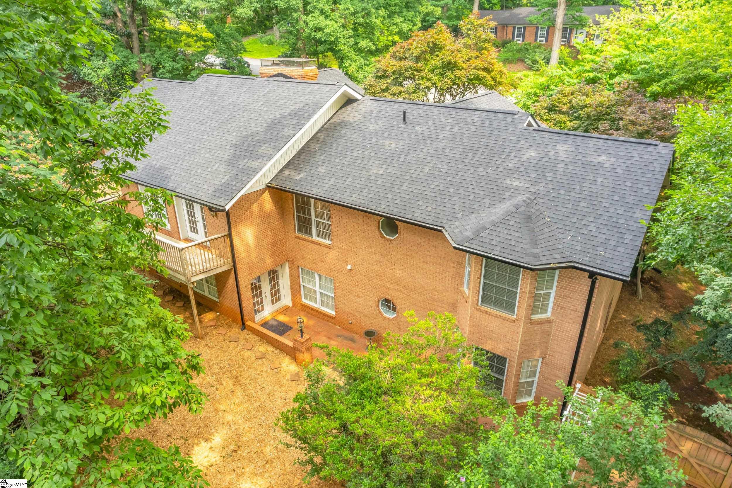 Greenville, South Carolina 29609, United States, 4 Bedrooms Bedrooms, ,4 BathroomsBathrooms,Residential,Contingent,156960