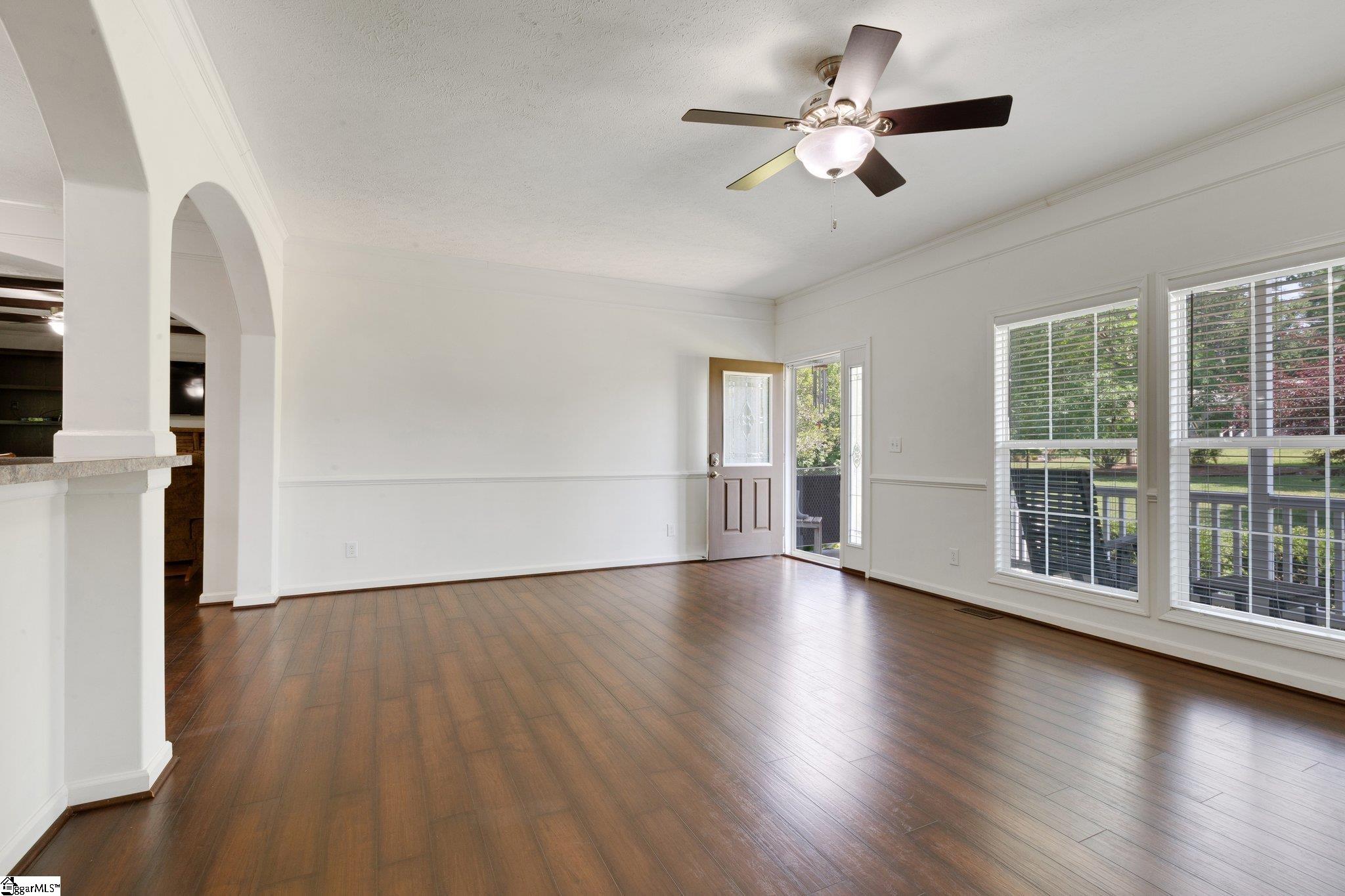 Greer, South Carolina 29651, United States, 4 Bedrooms Bedrooms, ,2 BathroomsBathrooms,Residential,Contingent,152022