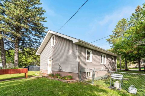 Tiny photo for 6022 Raleigh St, Duluth, MN 55807 (MLS # 6122083)