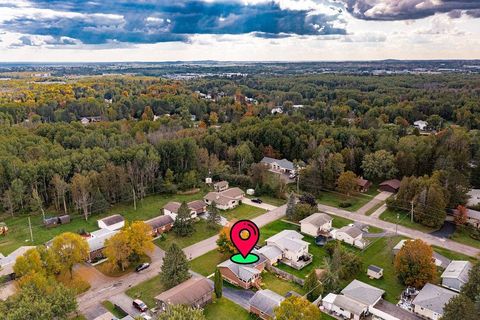 Tiny photo for 311 W Rainbow St, Duluth, MN 55811 (MLS # 6122137)