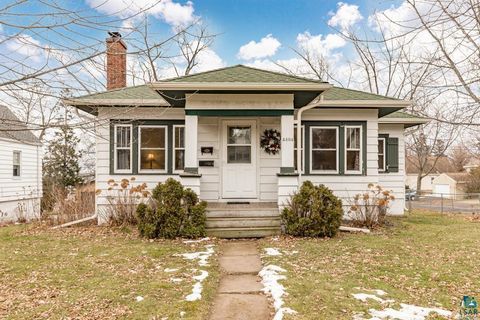 Photo of 4804 Pitt St, Duluth, MN 55804 (MLS # 6106441)