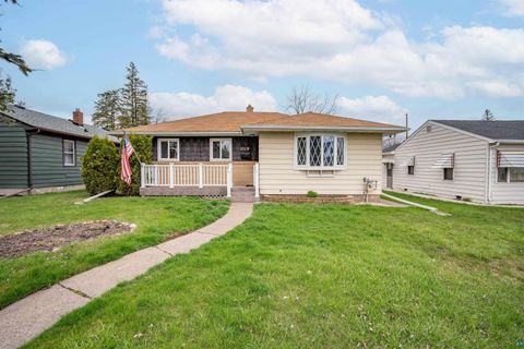 1519 N 58th St, Superior, WI 54880 - #: 6113416