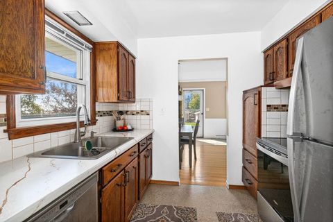 Tiny photo for 323 Plum St, Duluth, MN 55811 (MLS # 6122085)