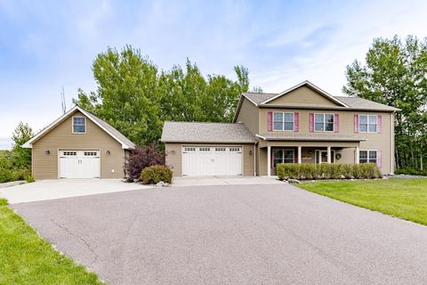 Photo of 5368 McKinley Dr, Hermantown, MN 55811 (MLS # 6121901)