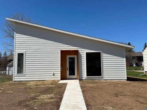 21 S 67th Ave W, Duluth, MN 55807 - MLS#: 6113598