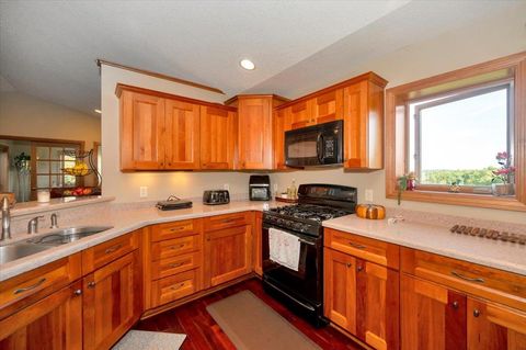 Tiny photo for 205 Bluff's Ridge Ct, Duluth, MN 55811 (MLS # 6122016)