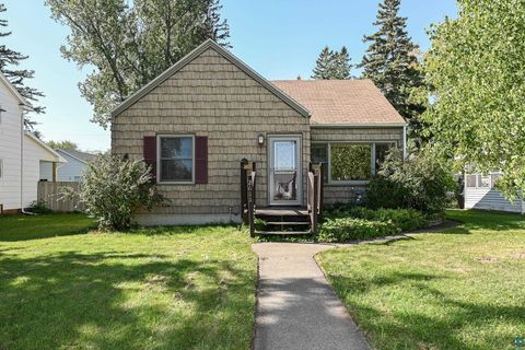 MLS: 6116378