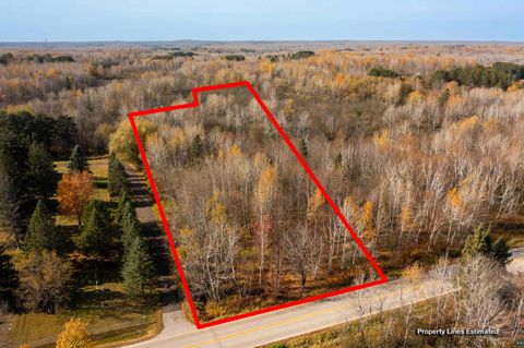 Photo of 1 Getchell Rd, Hermantown, MN 55811 (MLS # 6118787)