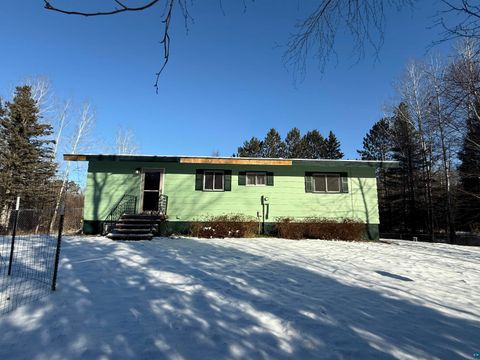 Photo of 5966 Lakewood Rd, Duluth, MN 55804 (MLS # 6117179)