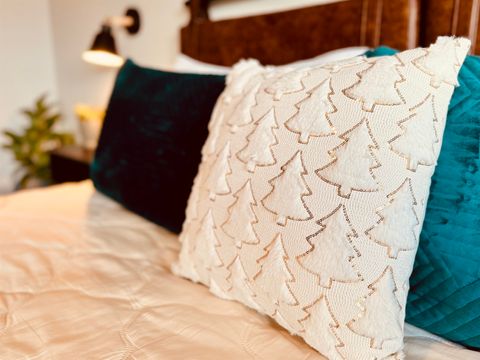 Tiny photo for 8610 Maynard Pl, Duluth, MN 55807 (MLS # 6122063)