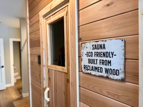 Tiny photo for 8610 Maynard Pl, Duluth, MN 55807 (MLS # 6122063)