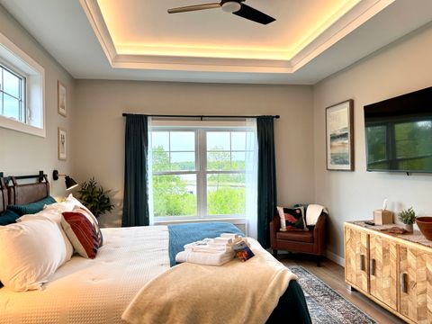 Tiny photo for 8610 Maynard Pl, Duluth, MN 55807 (MLS # 6122063)