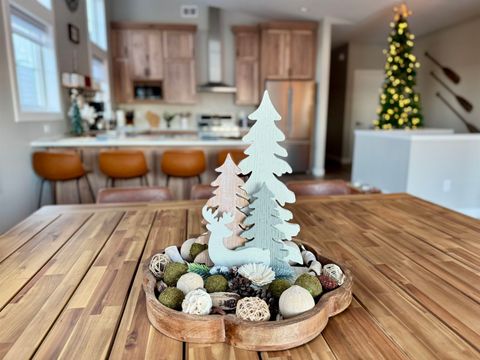 Tiny photo for 8610 Maynard Pl, Duluth, MN 55807 (MLS # 6122063)