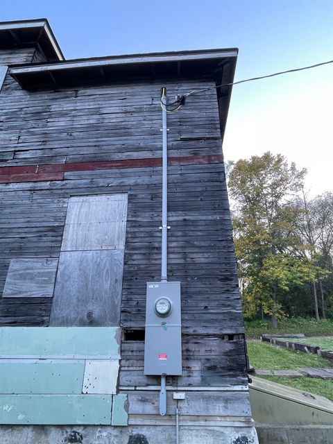 Tiny photo for 3717 W 6th St, Duluth, MN 55807 (MLS # 6122156)