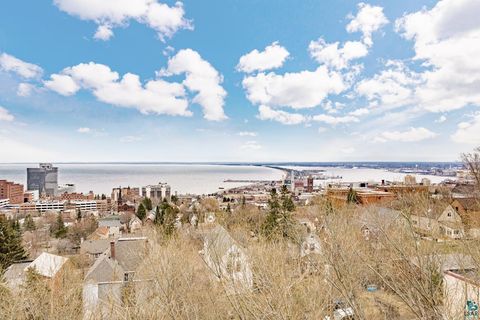 Photo of 22 E 8th St, Duluth, MN 55805 (MLS # 6120926)