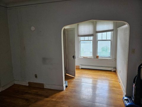 Tiny photo for 917 E 7th St, Duluth, MN 55805 (MLS # 6122158)