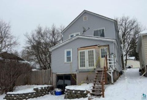 315 6th Ave, Bovey, MN 55709 - #: 6112023