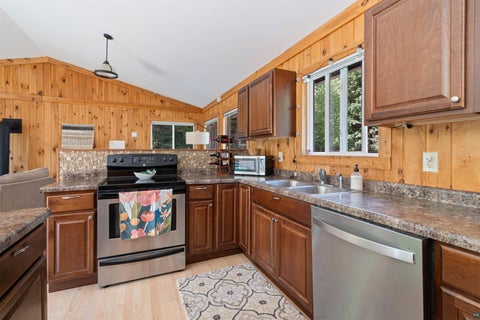 Tiny photo for 3828 Sunset Blvd, Duluth, MN 55803 (MLS # 6127744)
